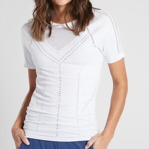 NWT Athleta White Short Sleeve Seamless Oxygen Tee sz S